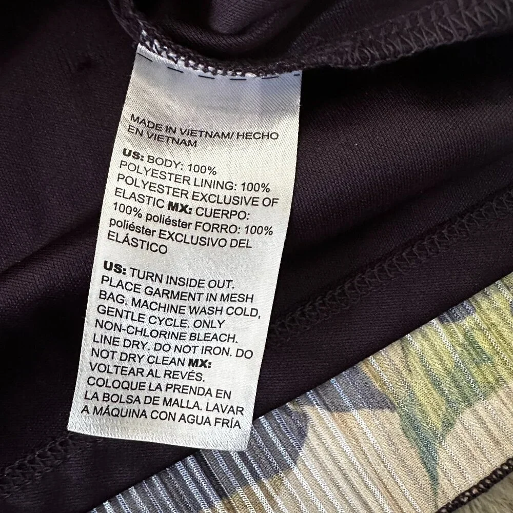 Chico's Crinkle Long Sleeve Floral Blouse Shirt Women's 3 XL - Picture 8 of 8